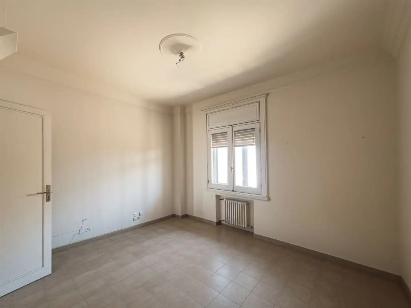 Bedroom of Flat for sale in Zaragoza  with Heating, Terrace and Storage room