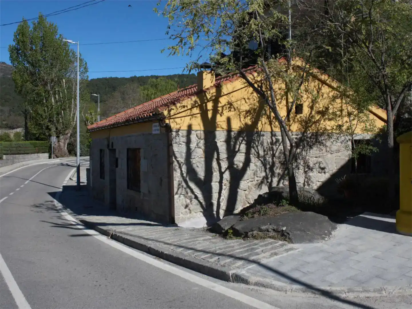 Vista exterior de Casa o chalet en venta en Zarzalejo