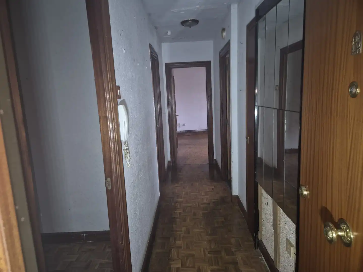 Piso en venta en Irun  con Balcón