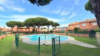 Swimming pool of Single-family semi-detached for sale in Chiclana de la Frontera  with Air Conditioner, Private garden and Parquet flooring