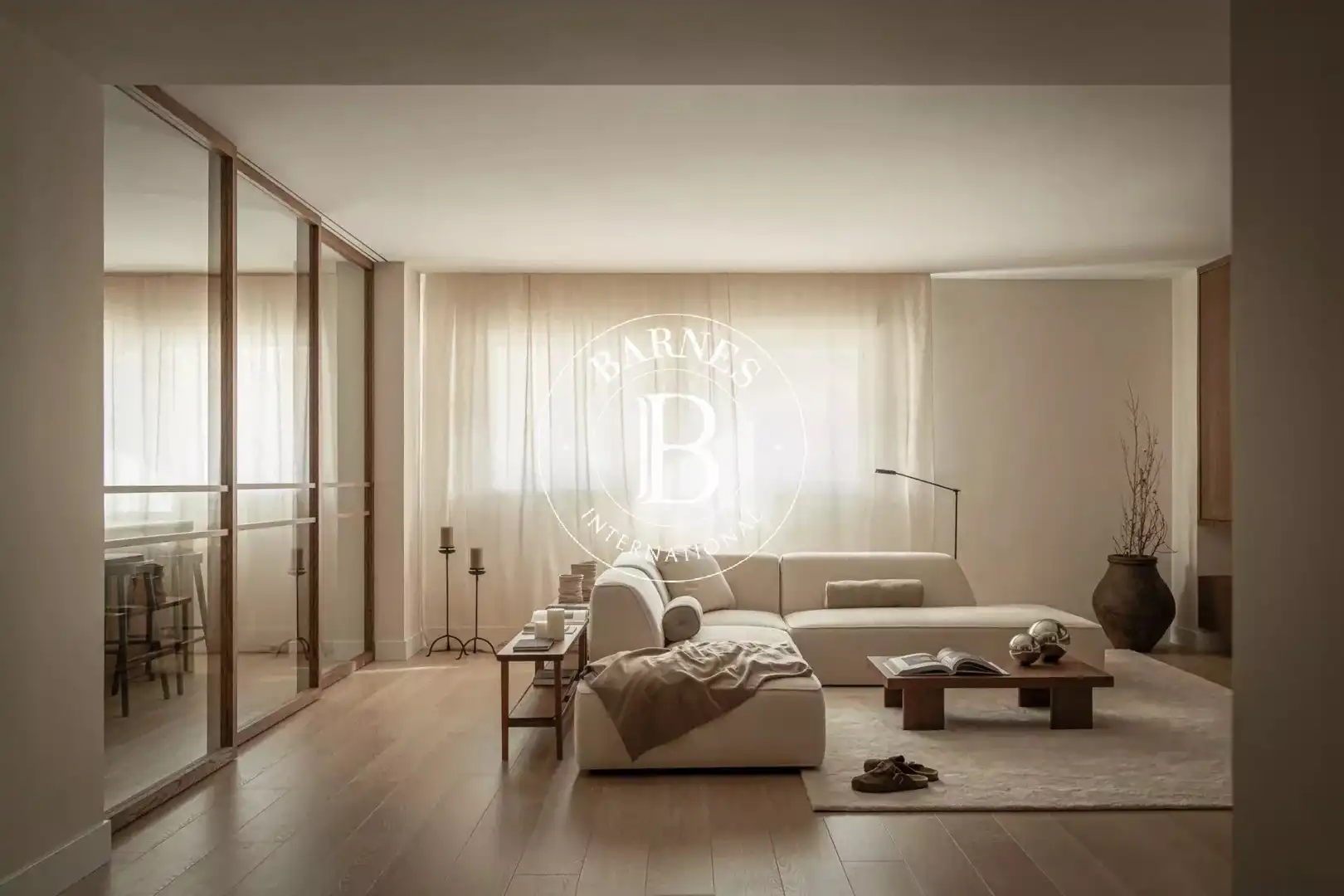 Living room of Flat for sale in  Madrid Capital  with Air Conditioner, Heating and Furnished