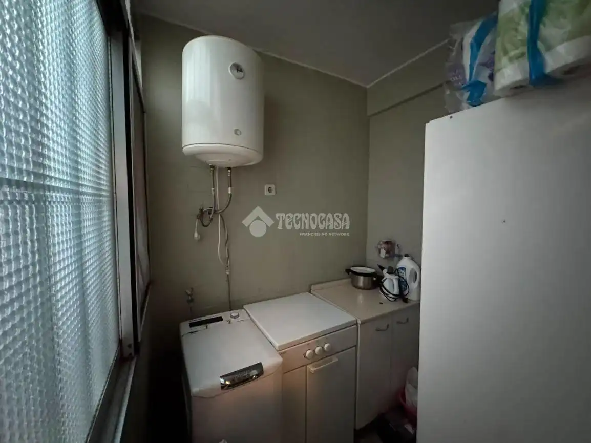 Cuina de Pis en venda en Sevilla amb Terrassa