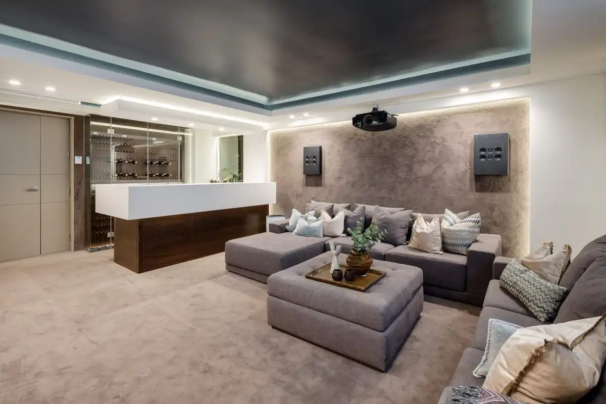 Chalet con piscina en venta en Milla de Oro, imagen 27