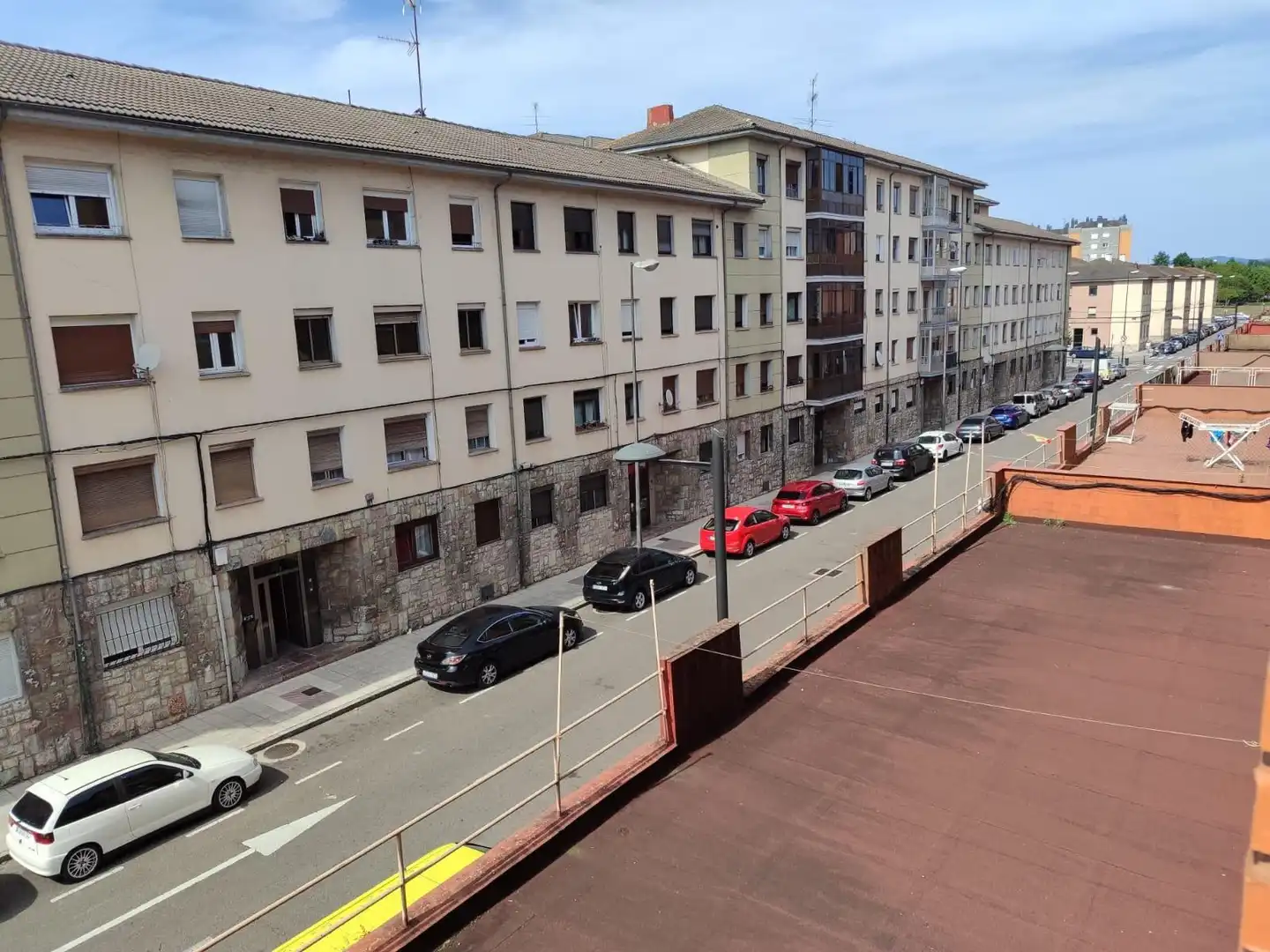 Aparcament de Pis en venda en Oviedo  amb Calefacció