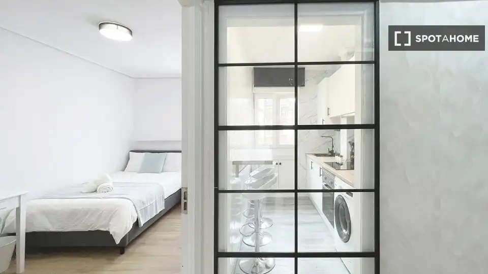 Bedroom of Apartments for share in Santander  with Air Conditioner, Heating and Terrace