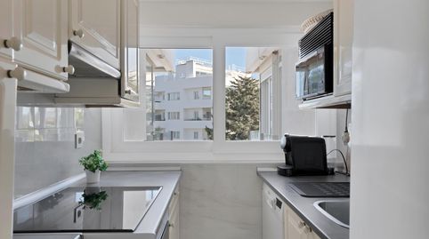 Foto 4 de Apartament de lloguer a Urbanización Golf Río Real #urb Torre Real Plant, Río Real, Marbella