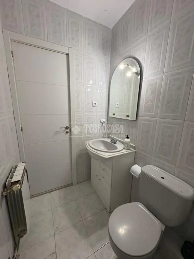 Bathroom of Flat for sale in Getafe  with Heating, Parquet flooring and Terrace