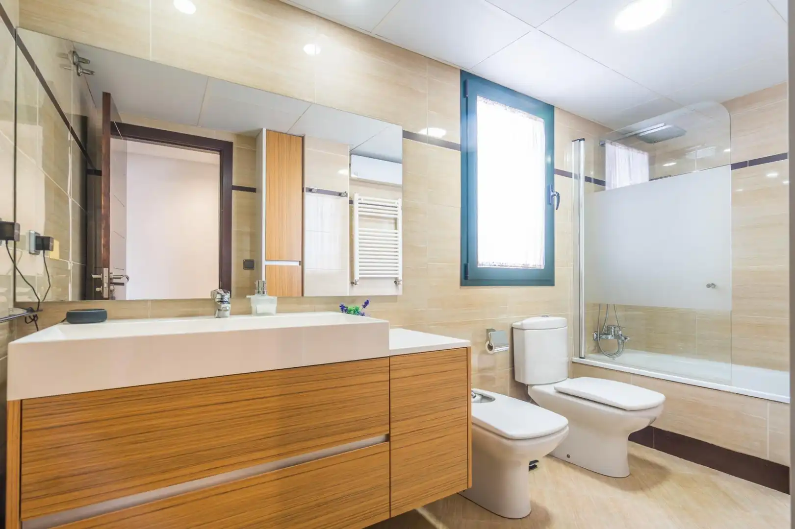 Bathroom of Attic for sale in Tavernes de la Valldigna  with Air Conditioner, Heating and Terrace