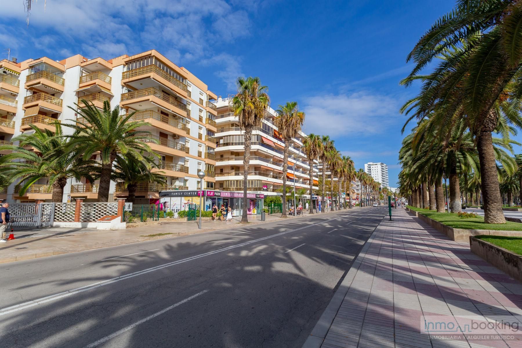 Exterior view of Apartment for sale in Salou  with Air Conditioner, Heating and Community pool