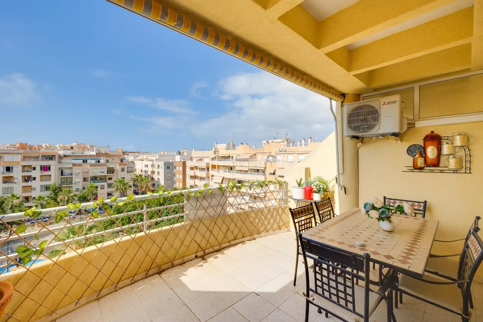Ático con terraza en venta en Calle del Capitán García Gea