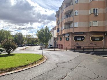 Local comercial en venda a HERVAS-A