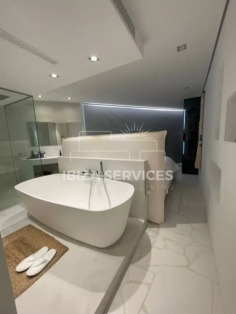 Appartamento con piscina in affitto a Marina Botafoc - Platja de Talamanca, imagen 8