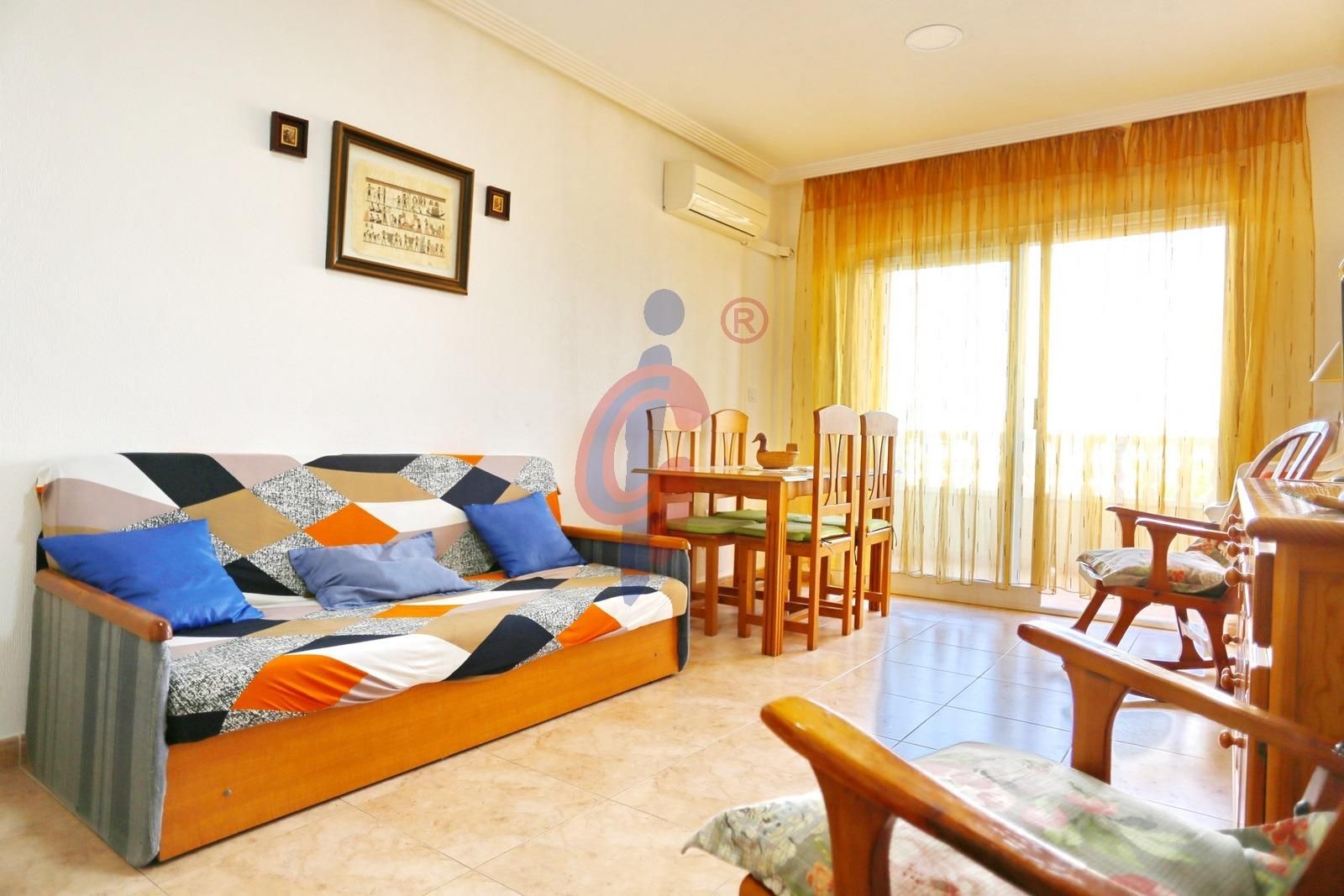 Dormitori de Apartament en venda en Guardamar del Segura amb Aire condicionat, Calefacció i Terrassa