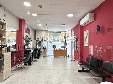 Business premises for sale in Carrer Tomàs Rosell