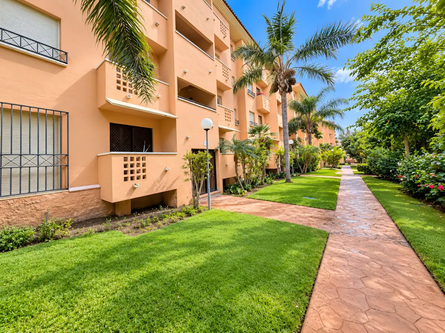 Apartment with terrace for sale in Elviria - Cabopino, imagen 26