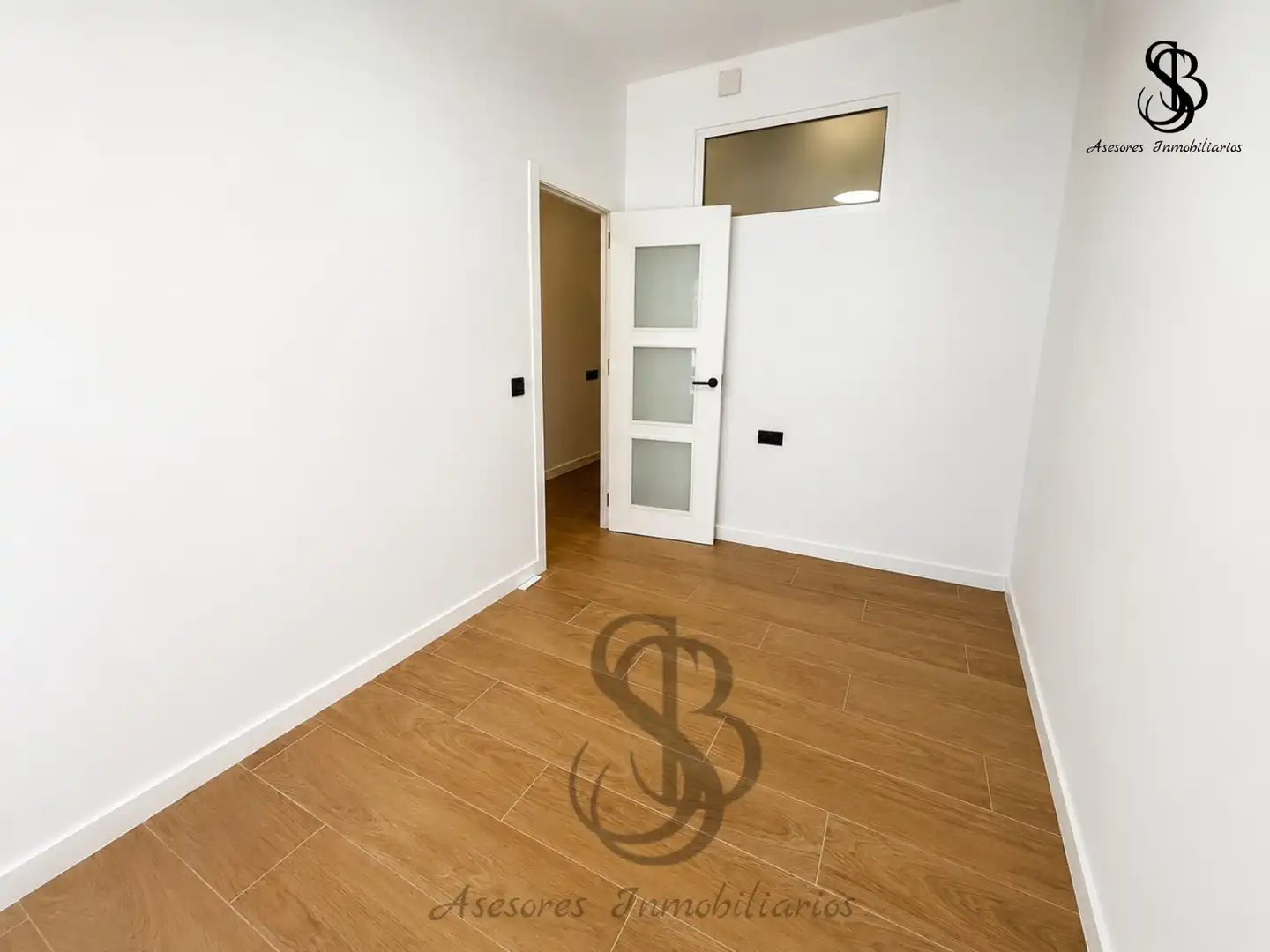 Piso en venta en Alicante / Alacant con Aire acondicionado, Calefacción y Horno