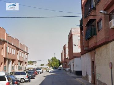 Wohnung mit Balkon zum Verkauf in Calle del Maestro Granados