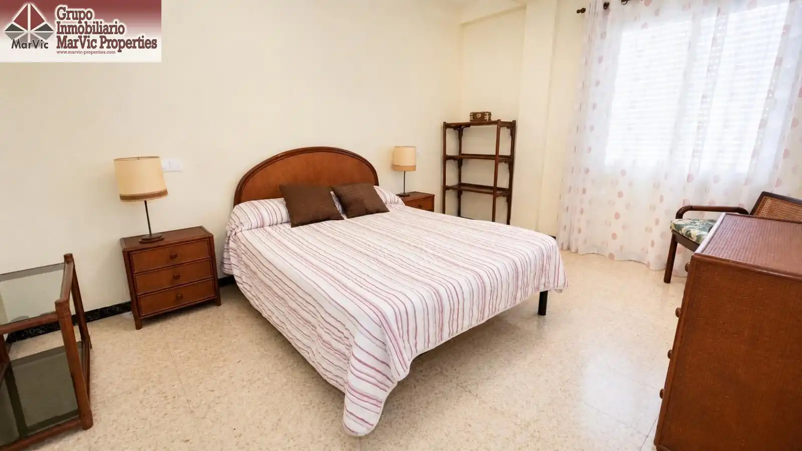 Habitación de Ático en venta en Benidorm con Terraza y Amueblado