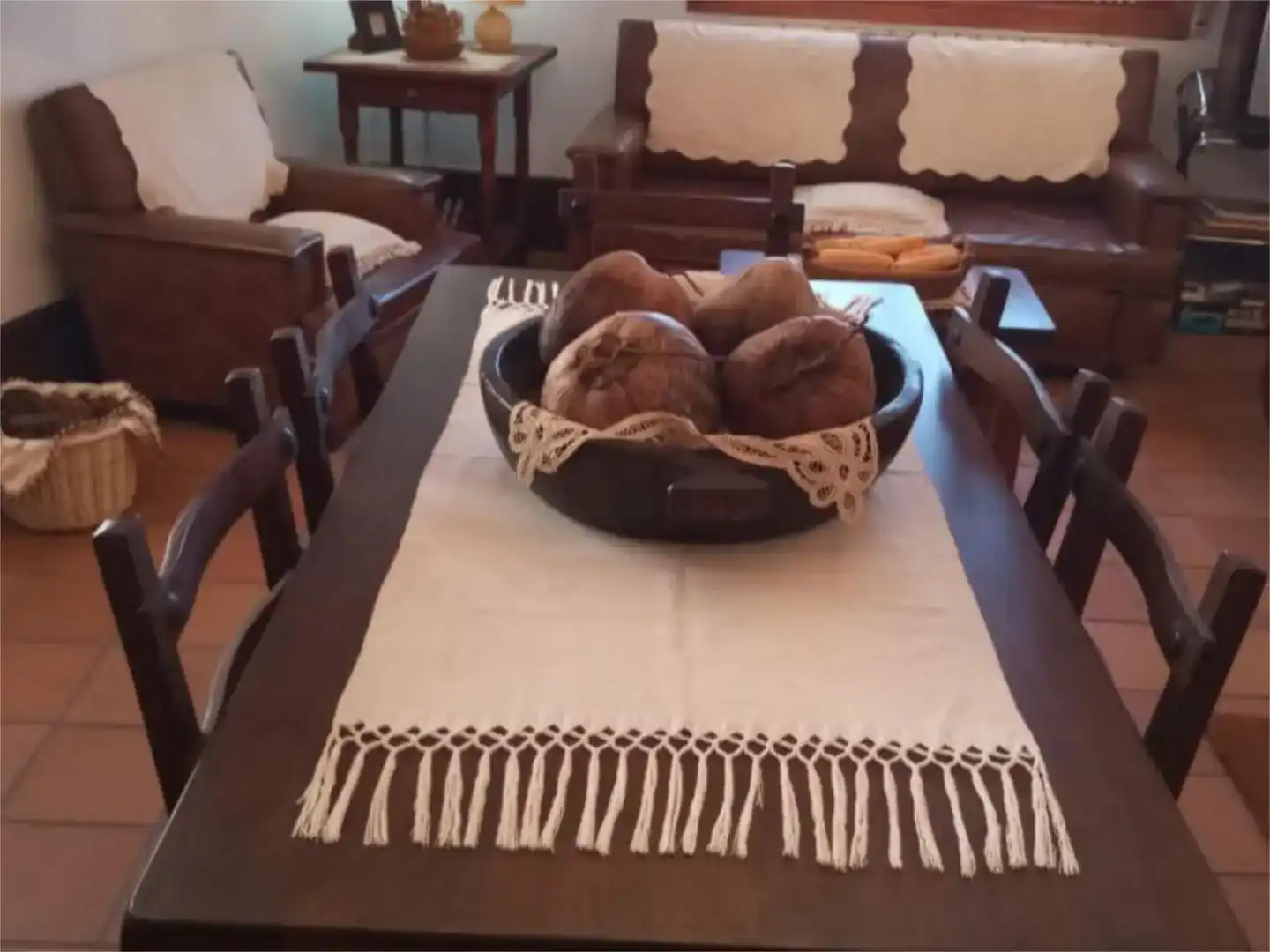 Menjador de Casa adosada en venda en Cubillas de Santa Marta amb Jardí privat, Traster i Moblat
