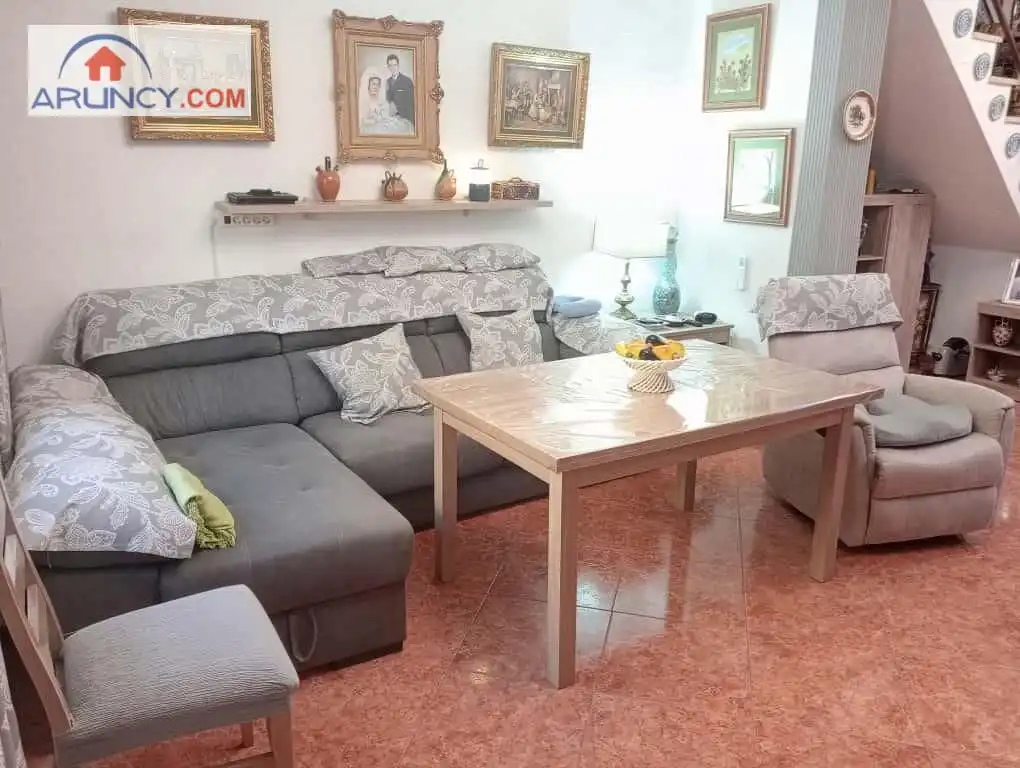 Sala de estar de Casa o chalet en venta en Sevilla con Calefacción, Terraza y Trastero