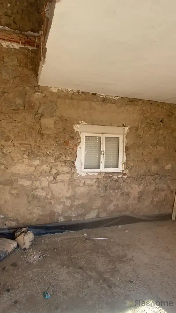 Casa en venda a Navalvillar de Pela