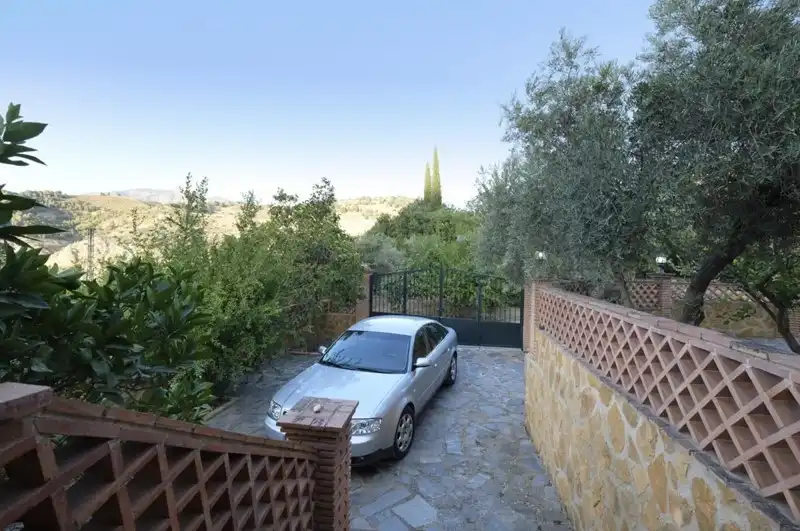 Casa rústica amb jardí en venda a Villamena, imagen 32