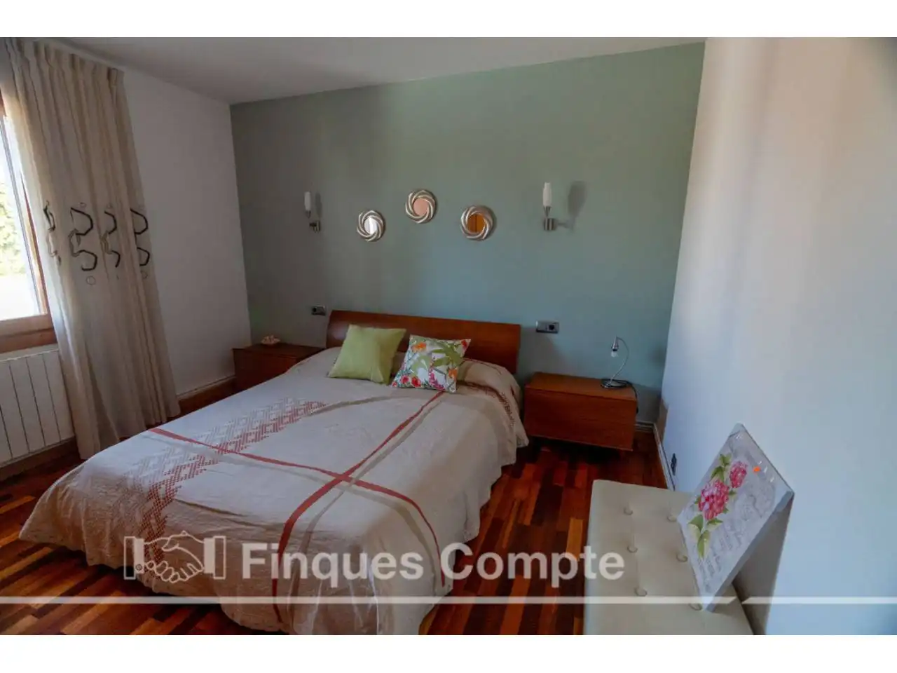 Habitación de Casa o chalet en venta en Roda de Berà con Aire acondicionado, Calefacción y Jardín privado