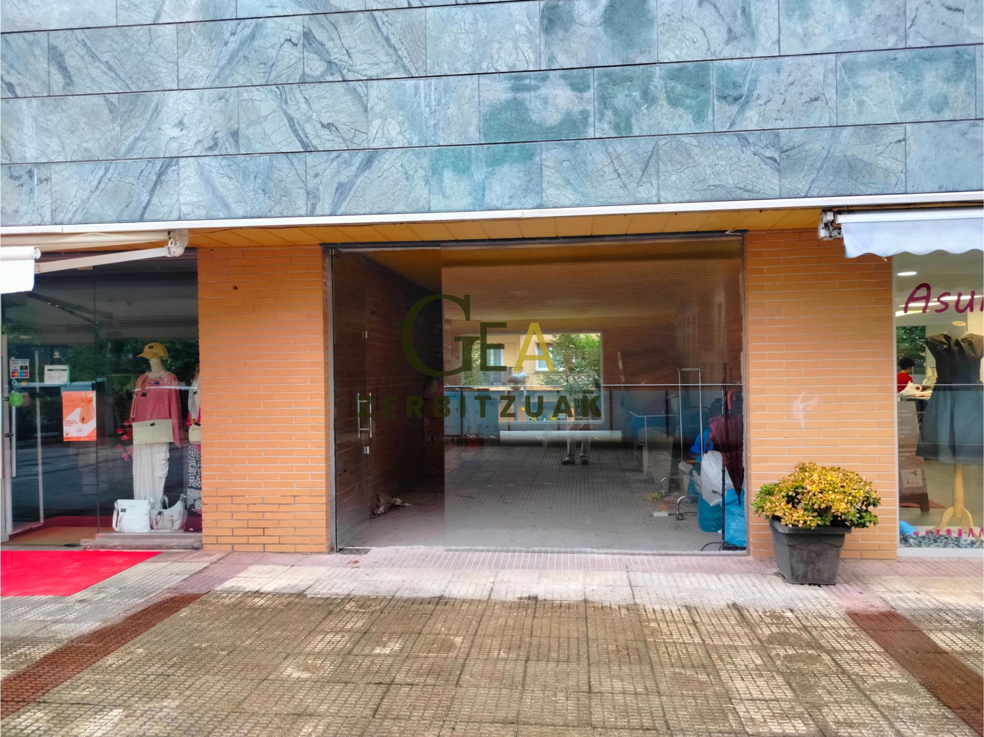 Premises to rent