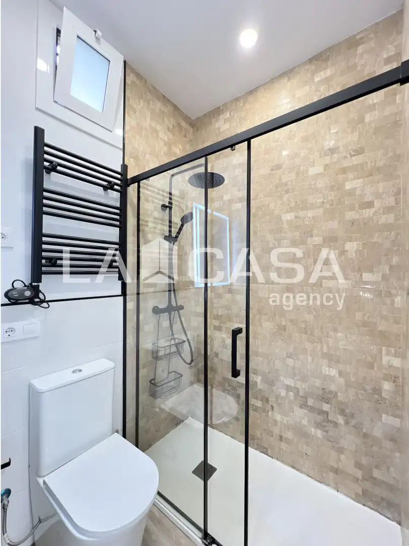 Baixos amb ascensor en venda a Artigues - Llefià, imagen 7