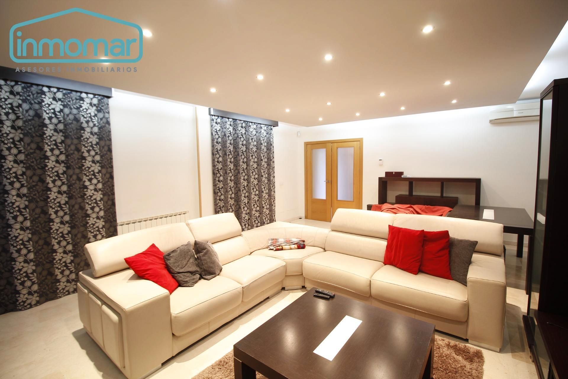 Living room of House or chalet for sale in  Toledo Capital  with Air Conditioner, Heating and Private garden