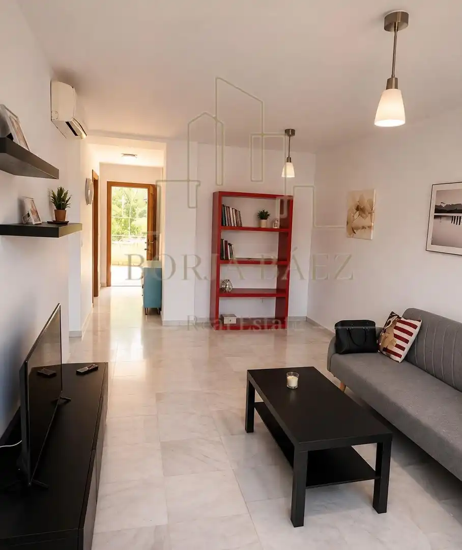 Living room of Flat for sale in Vélez-Málaga