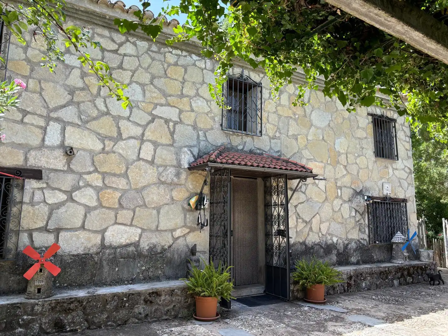 Vista exterior de Finca rústica en venta en Villanueva del Arzobispo con Calefacción, Trastero y Piscina