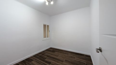 Foto 5 de Planta baja en venta en Carrer de Palma de Mallorca, La Gavarra, Cornellà de Llobregat