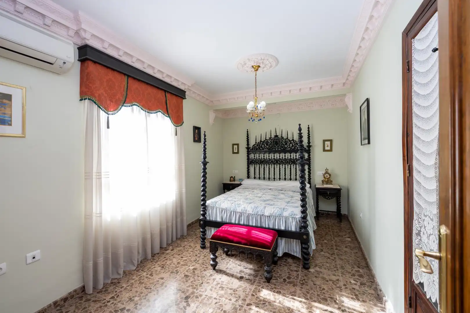 Casa adosada en venta en Calle Calle Aperos del Pilar, Motril ciudad