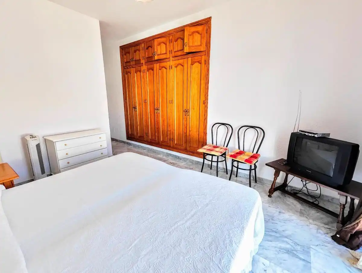 Dormitori de Casa o xalet en venda en Benalmádena amb Aire condicionat, Jardí privat i Terrassa