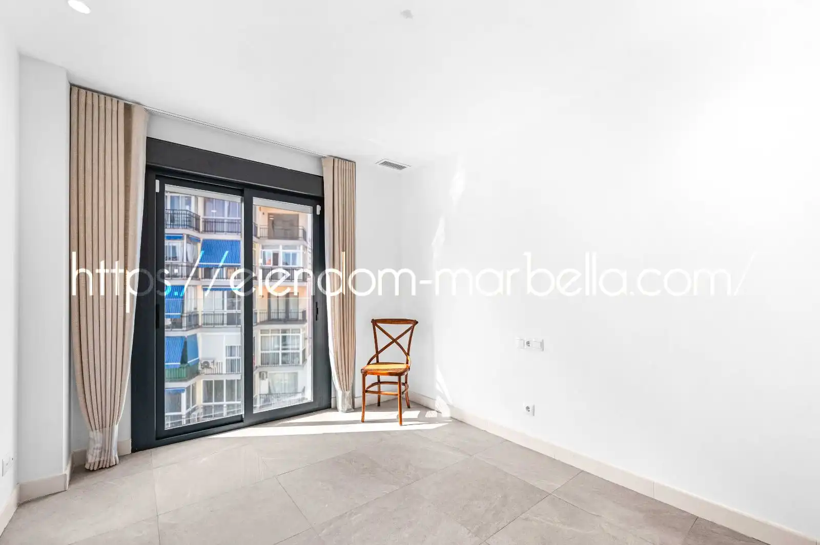 Apartament en venda a Puerto Deportivo