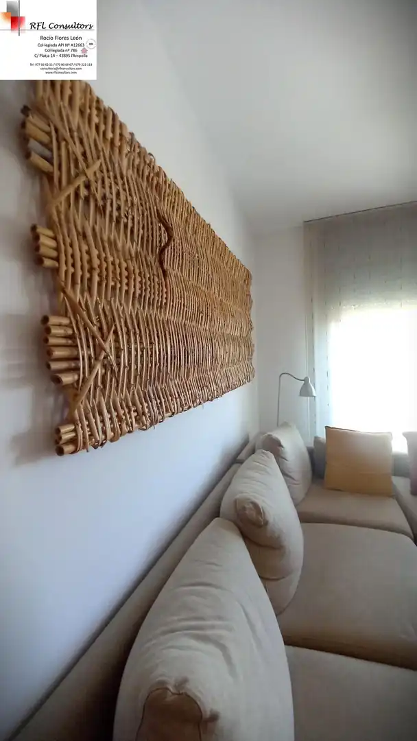 Sala d'estar de Apartament en venda en L'Ampolla amb Calefacció i Balcó