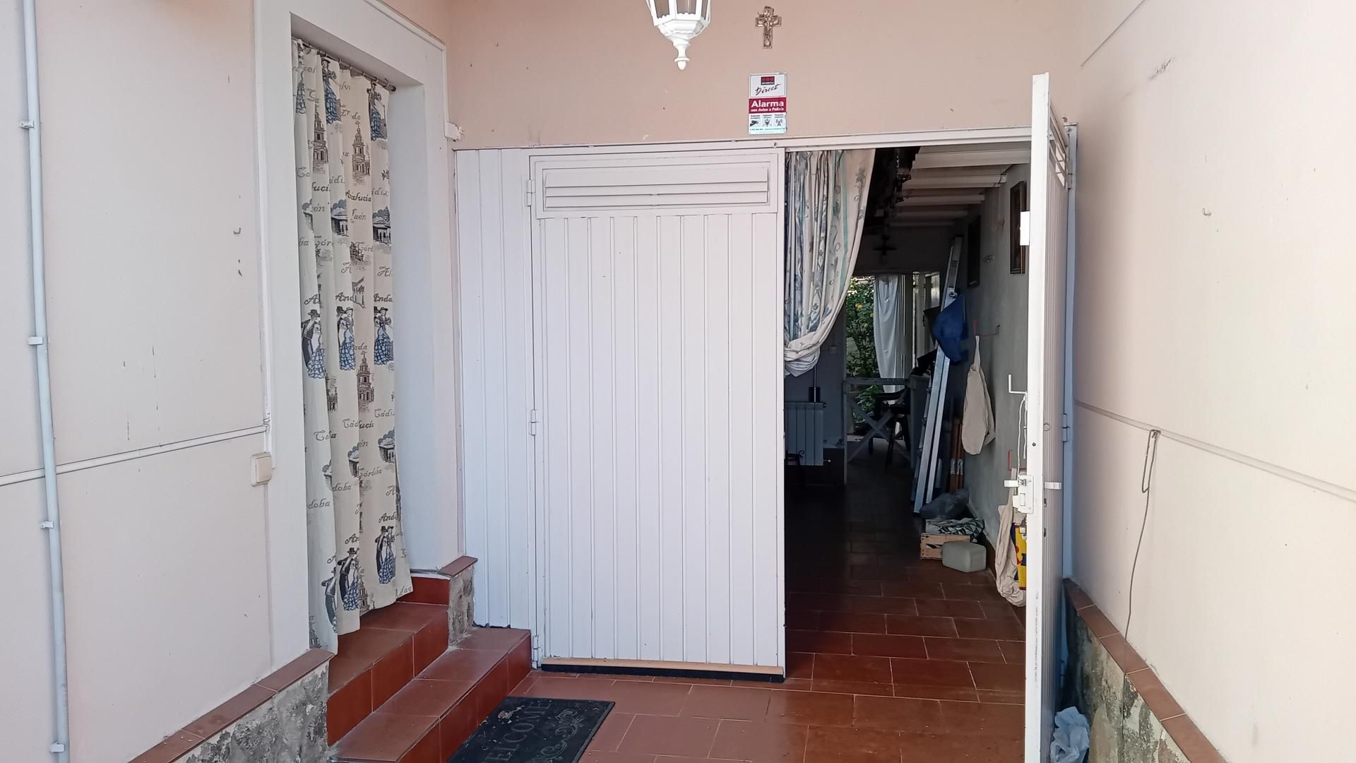 Single-family semi-detached for sale in San Román de los Montes