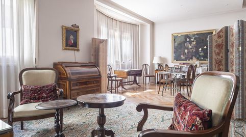 Photo 2 of Flat for sale in P.º del Gral. Martínez Campos, Almagro, Madrid Capital