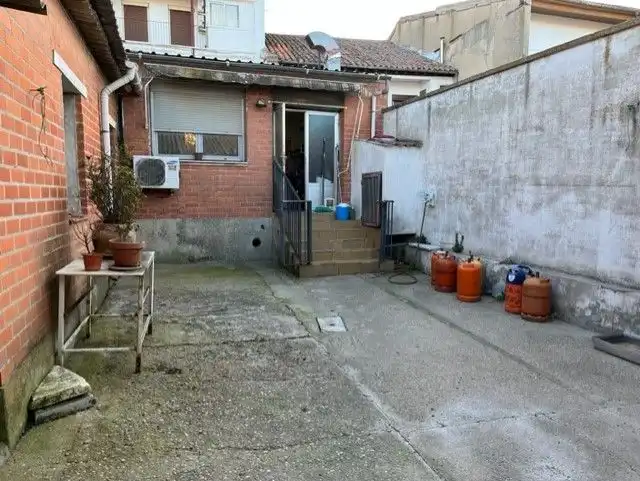 Terraza de Edificio en venta en Nava del Rey
