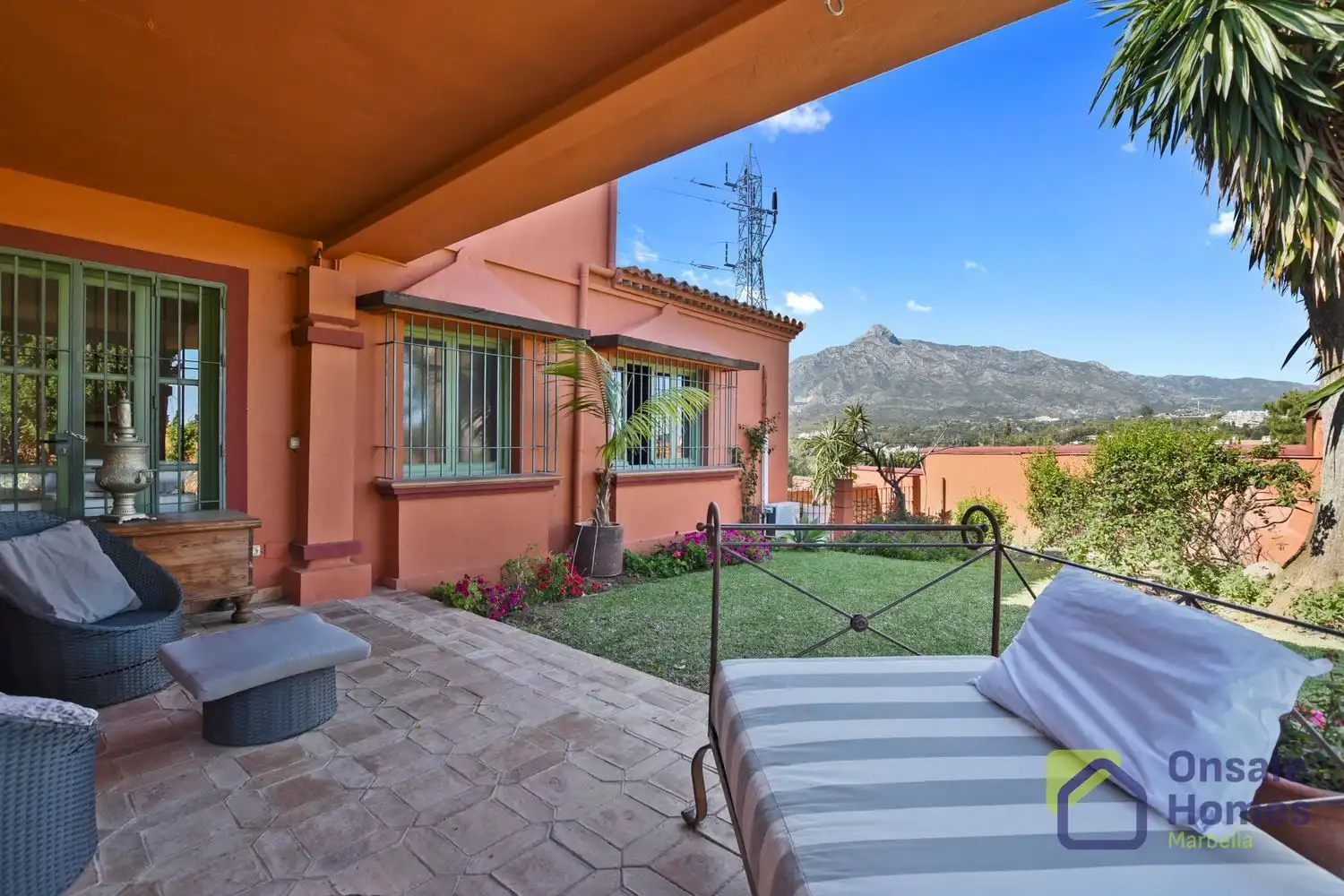 Jardí de Casa o xalet en venda en Marbella amb Aire condicionat, Jardí privat i Terrassa