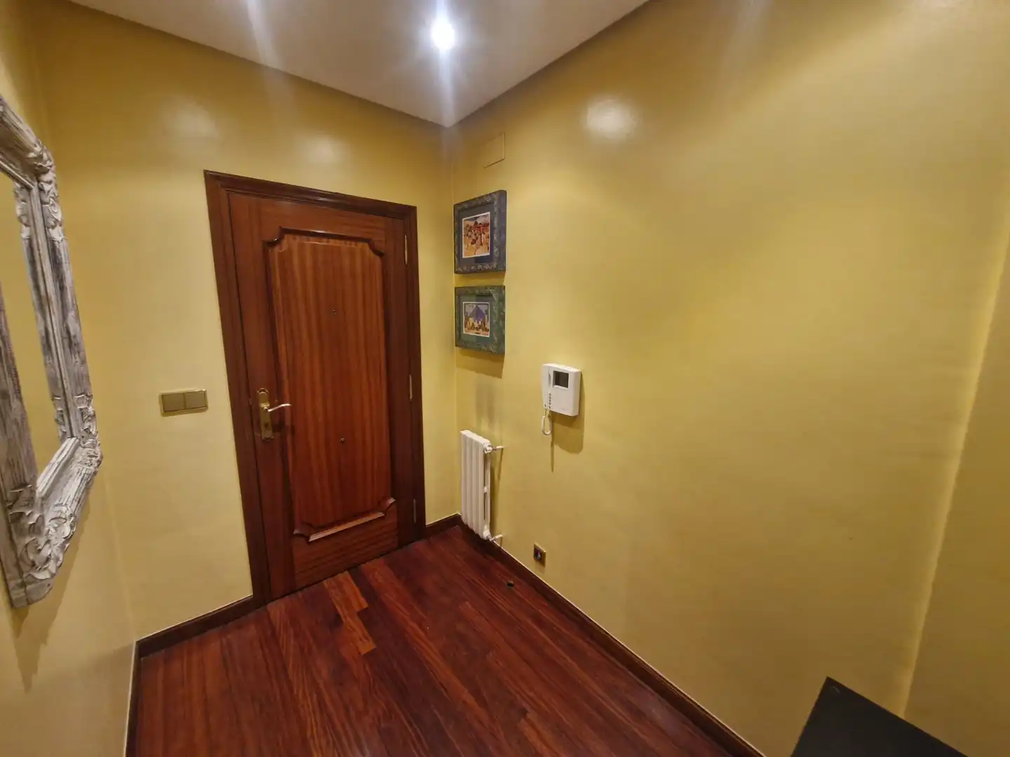 Apartament de lloguer en Ourense Capital  amb Calefacció, Parquet i Moblat