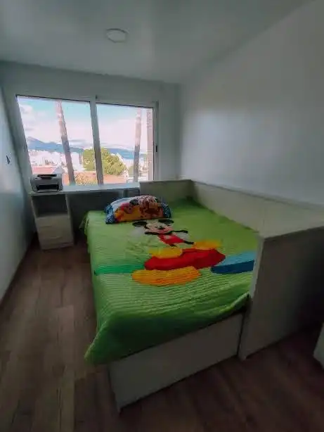 Dormitori de Casa adosada de lloguer en Alicante / Alacant amb Aire condicionat, Jardí privat i Terrassa