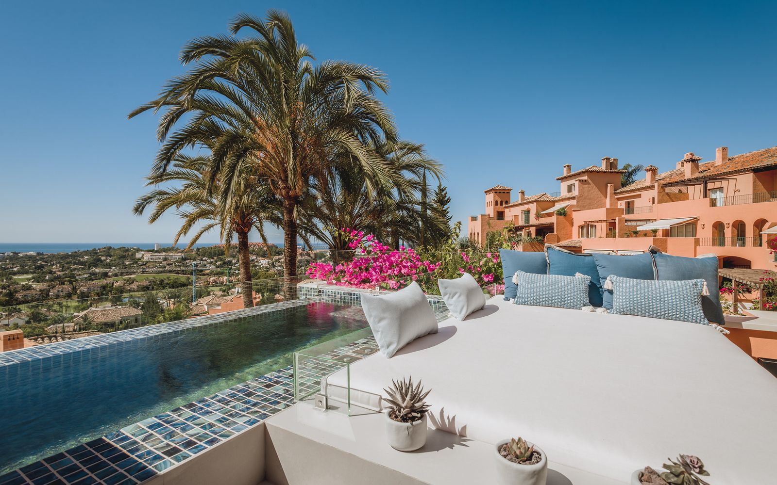 Terrace of Apartment for sale in Marbella  with Air Conditioner, Heating and Private garden