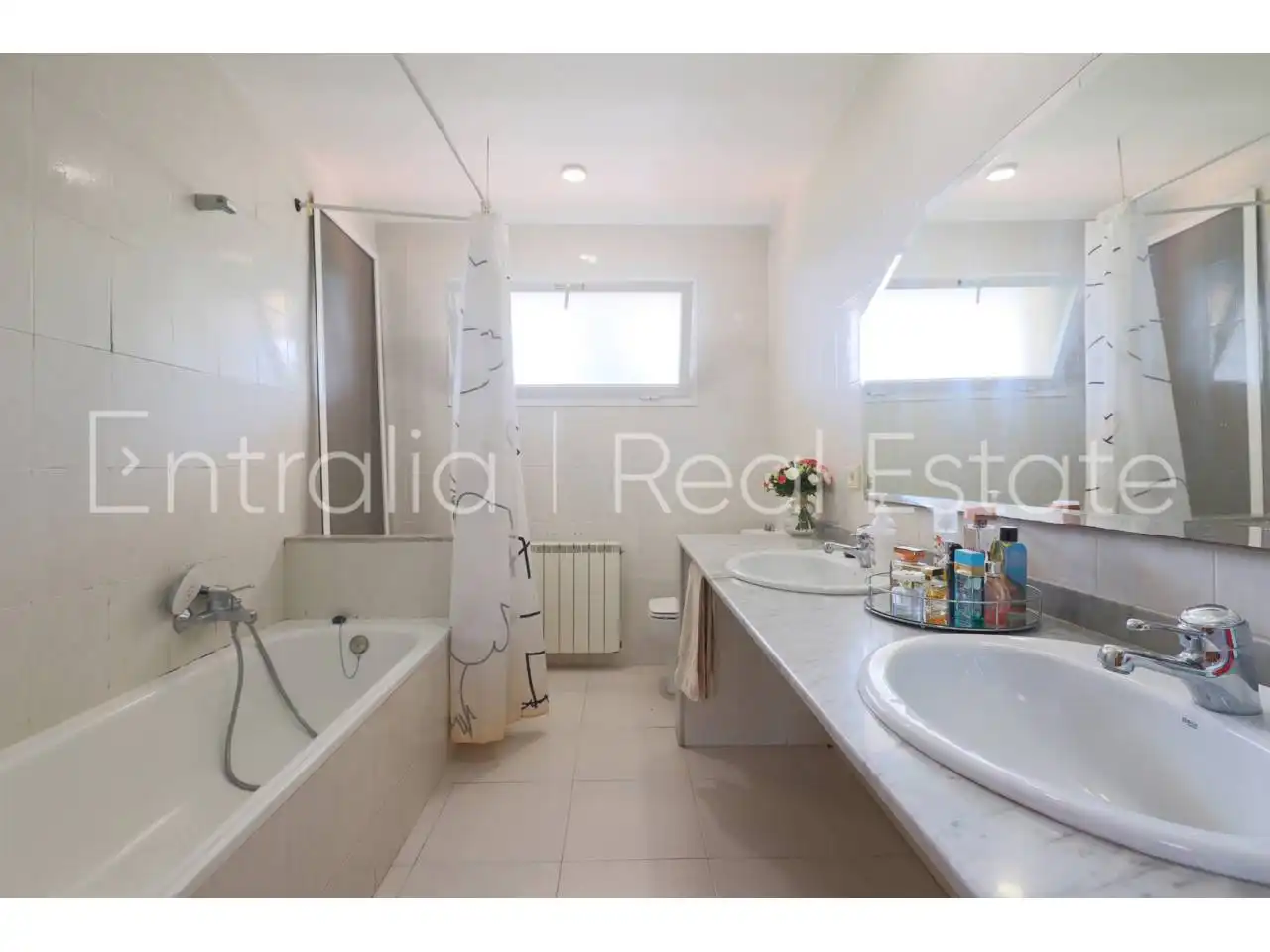 Baño de Casa o chalet en venta en Fornells de la Selva con Calefacción, Jardín privado y Terraza