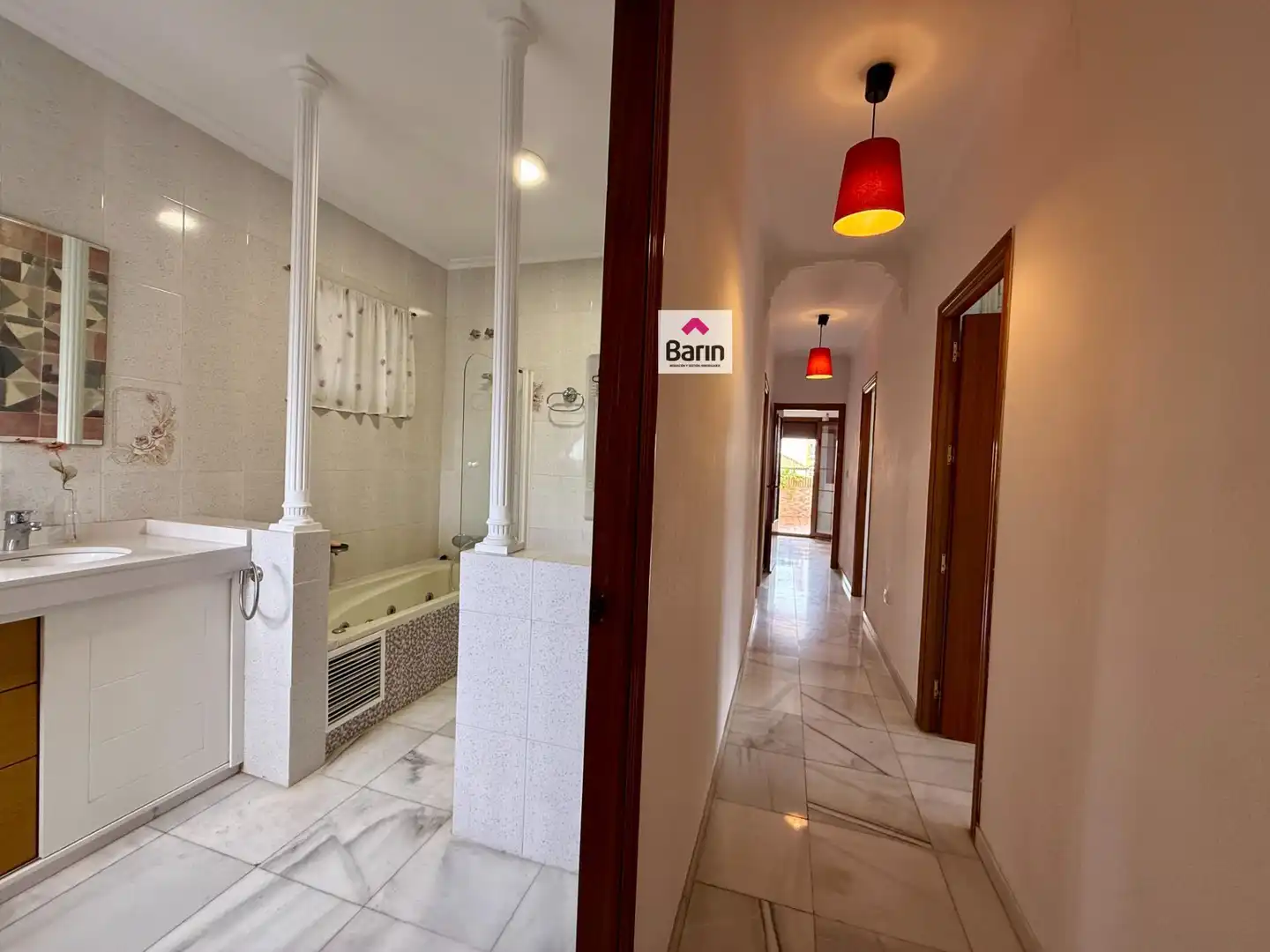 Casa o xalet en venda en Córdoba amb Jardí privat, Terrassa i Traster