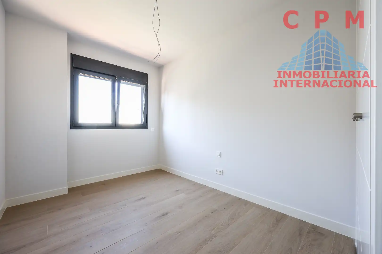 Bedroom of Flat for rent in Pozuelo de Alarcón  with Air Conditioner, Heating and Parquet flooring