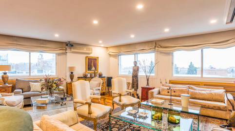 Foto 3 de Apartamento en venta en Calle de Eduardo del Palacio, El Viso,  Madrid Capital