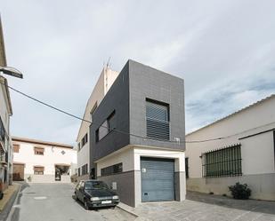 Vista exterior de Casa o xalet en venda en Santa Cruz del Comercio amb Aire condicionat i Terrassa