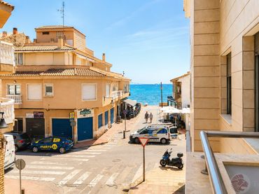 Pis amb piscina en venda a Carrer la Mar 5